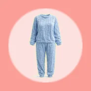 Pijama Feminino Longo Peluciado Manga Longa Duas Peças em Soft.