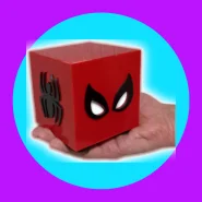 Luminaria de Mesa Cubo Homem Aranha Marvel