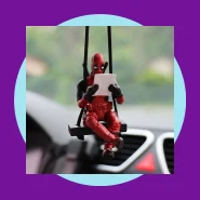 Deadpool no Balanço Enfeite De Carro Da Marvel